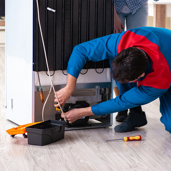 what are the signs that indicate my refrigerator needs repair in Hebron